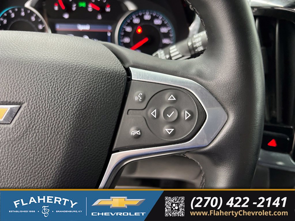 Used 2023 Chevrolet Traverse LT w/ LT Premium Package AWD/4WD image 28