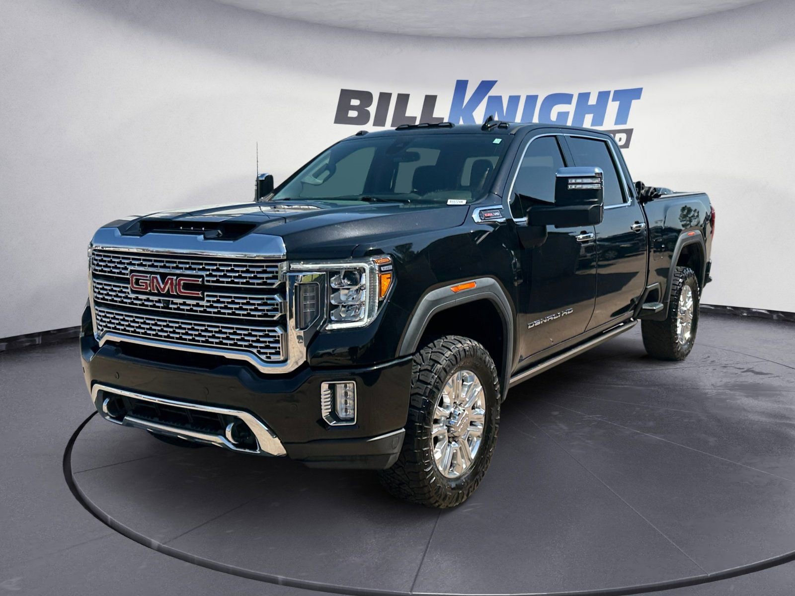 Used 2022 GMC Sierra 2500 Denali image 1