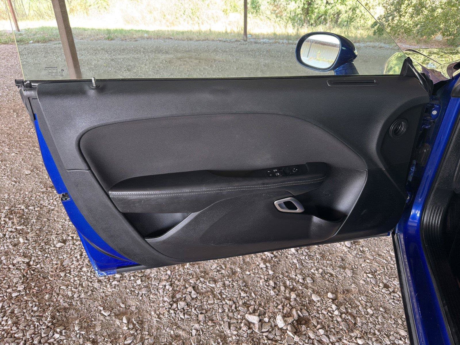 Used 2020 Dodge Challenger SXT RWD image 25
