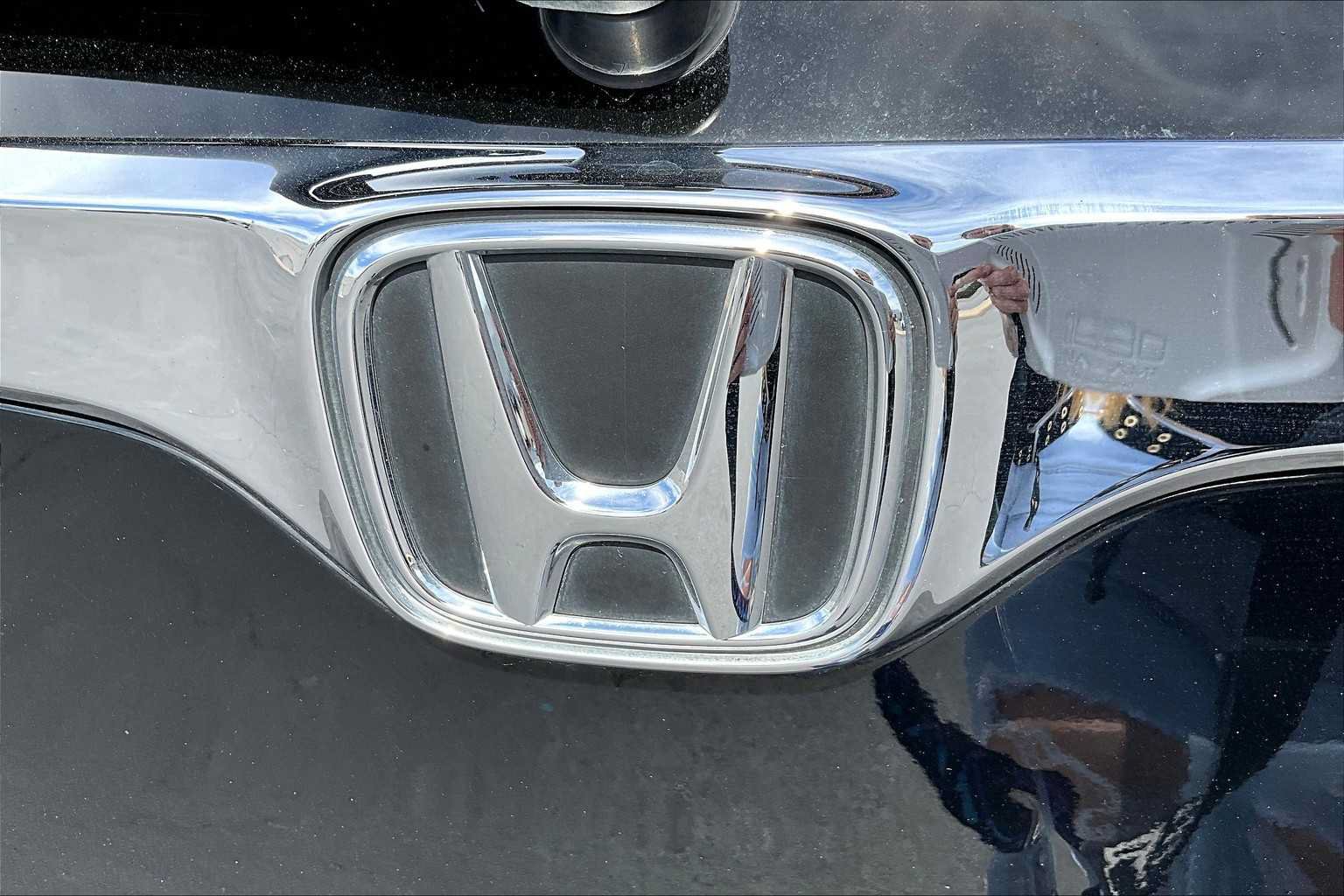 Used 2018 Honda CR-V EX image 30