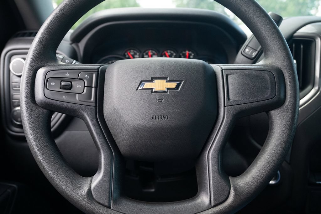 Used 2025 Chevrolet Silverado 1500 Custom AWD/4WD image 21