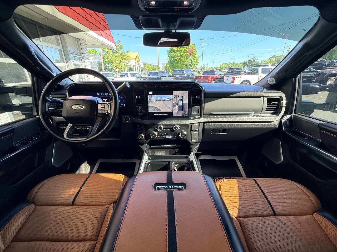 Used 2024 Ford F450 Platinum w/ FX4 Off-Road Package image 36