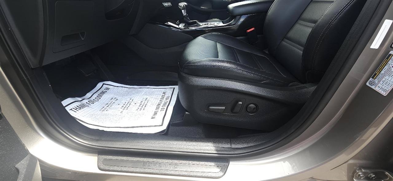 Used 2019 Kia Sorento EX AWD/4WD image 11