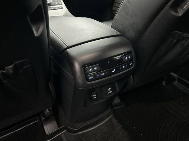 Used 2022 Hyundai Palisade Calligraphy w/ Cargo Package image 37
