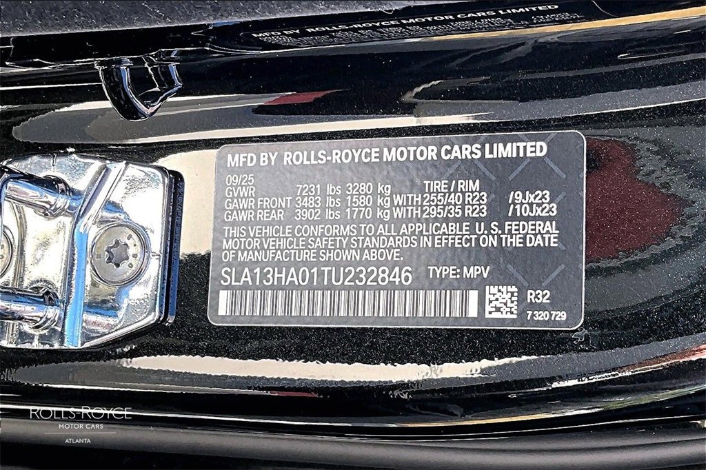 New 2026 Rolls-Royce Cullinan image 12