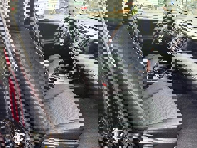 Used 2017 Toyota RAV4 LE image 19