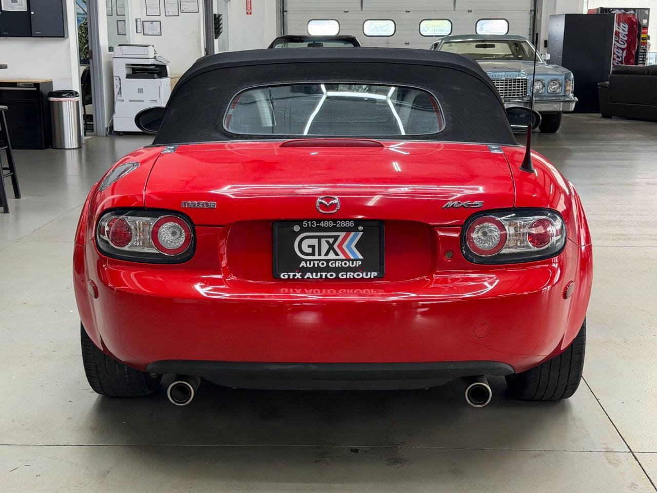 Used 2007 MAZDA MX-5 Miata Touring RWD image 3