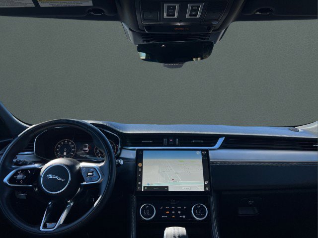 Used 2024 Jaguar F-PACE R-Dynamic S image 20