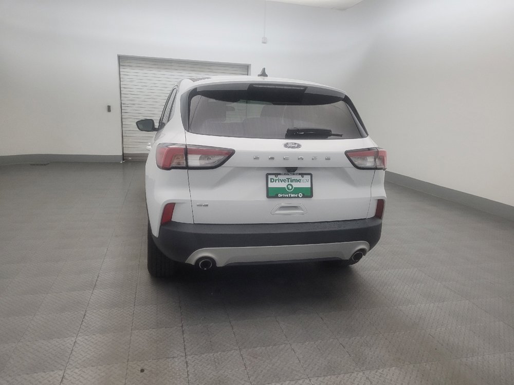 Used 2021 Ford Escape SE FWD image 6