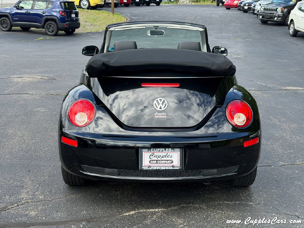 Used 2008 Volkswagen Beetle S FWD image 38