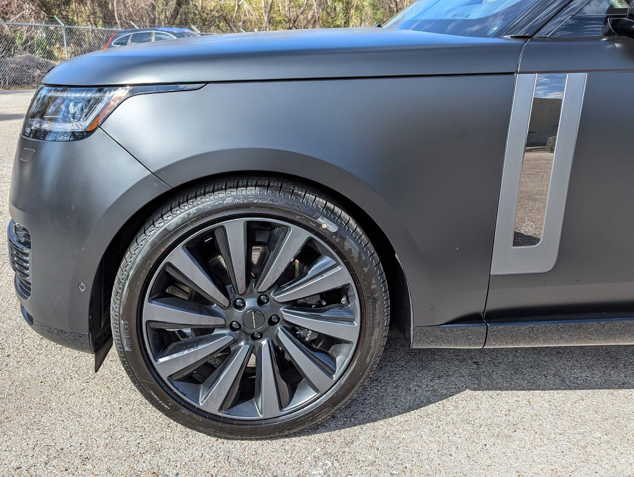 New 2026 Land Rover Range Rover SV image 11
