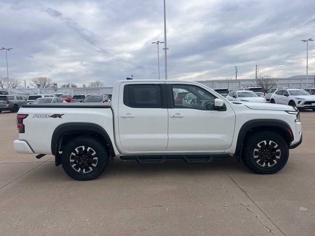 Used 2023 Nissan Frontier PRO-4X w/ Pro Convenience Package image 2