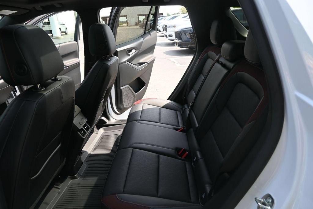 Used 2026 Chevrolet Equinox RS w/ Convenience Package III AWD/4WD image 22