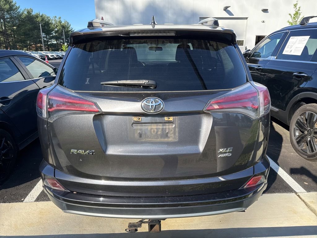 Used 2016 Toyota RAV4 XLE image 4