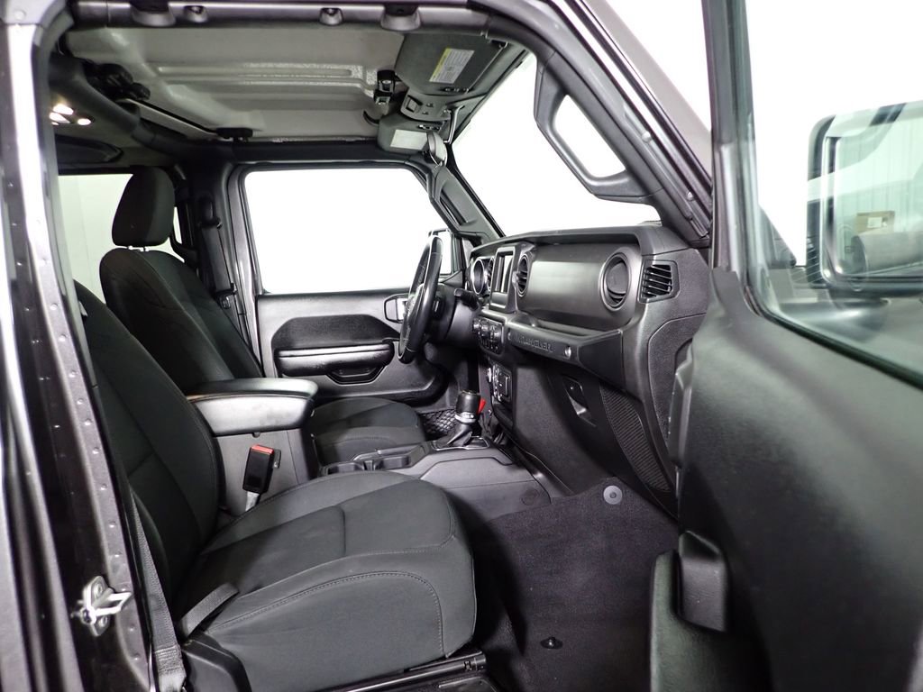 Used 2021 Jeep Wrangler Unlimited Sport image 40