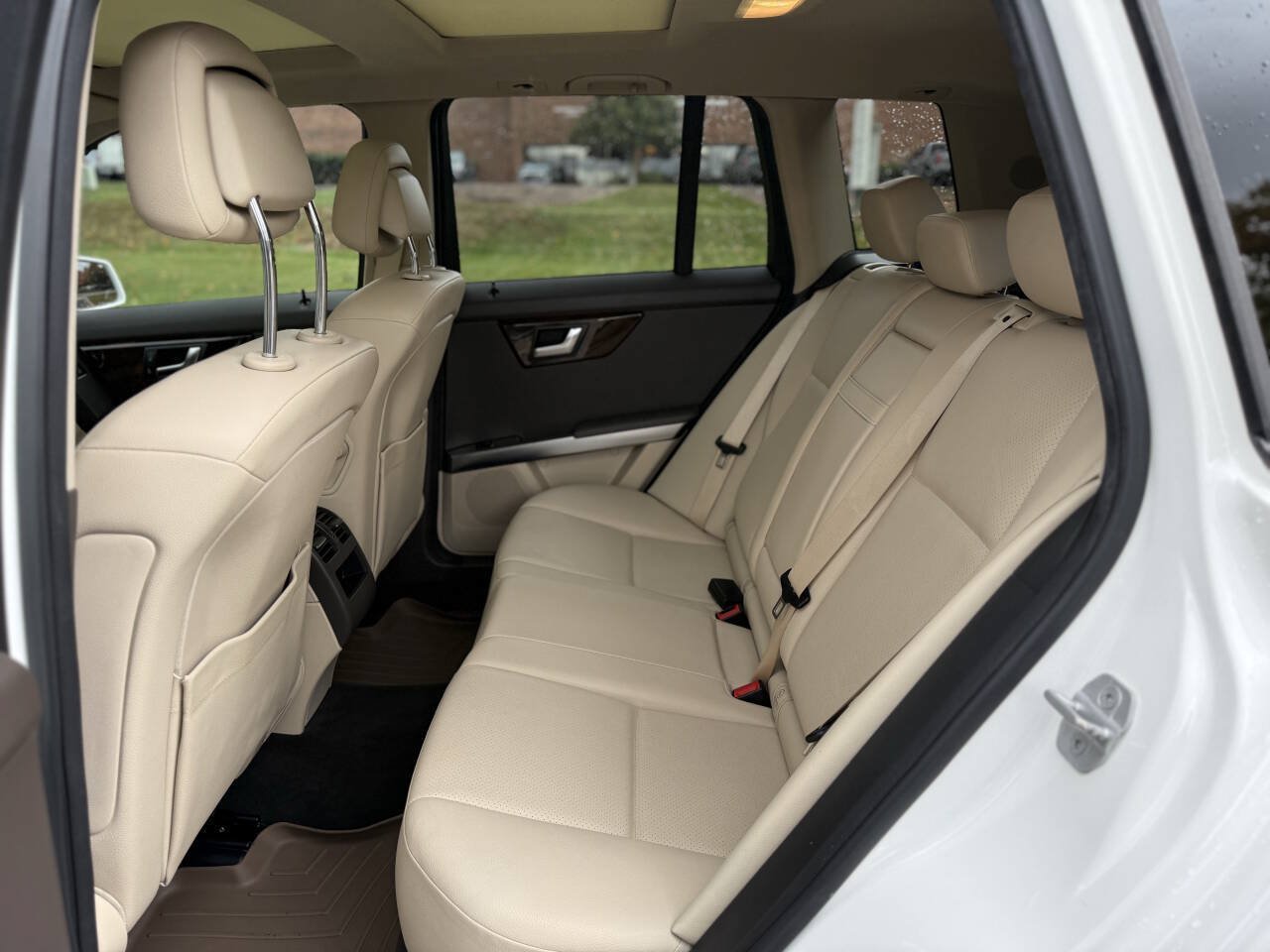 Used 2013 Mercedes-Benz GLK 350 4MATIC image 15