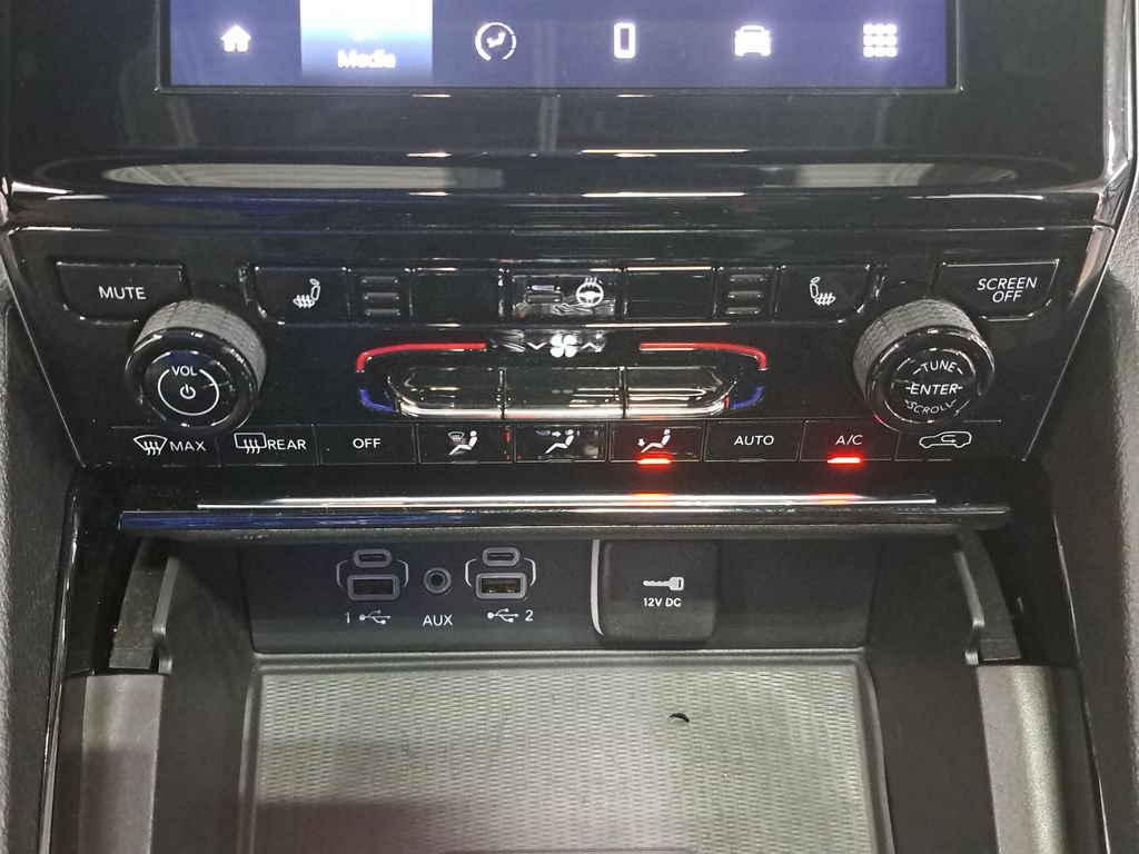 Certified 2023 Jeep Grand Cherokee Altitude AWD/4WD image 23