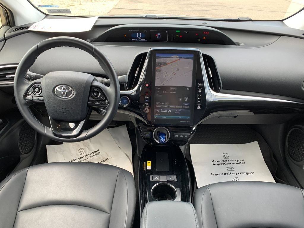 Used 2022 Toyota Prius Prime XLE FWD image 16