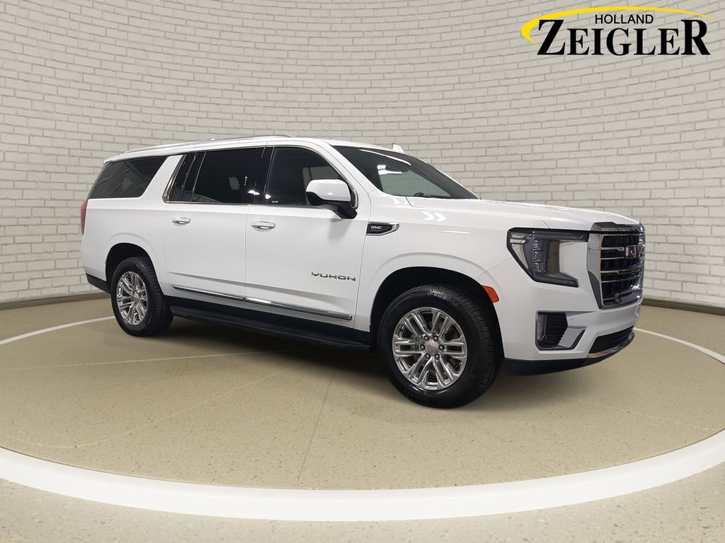 Used 2024 GMC Yukon XL SLT image 3