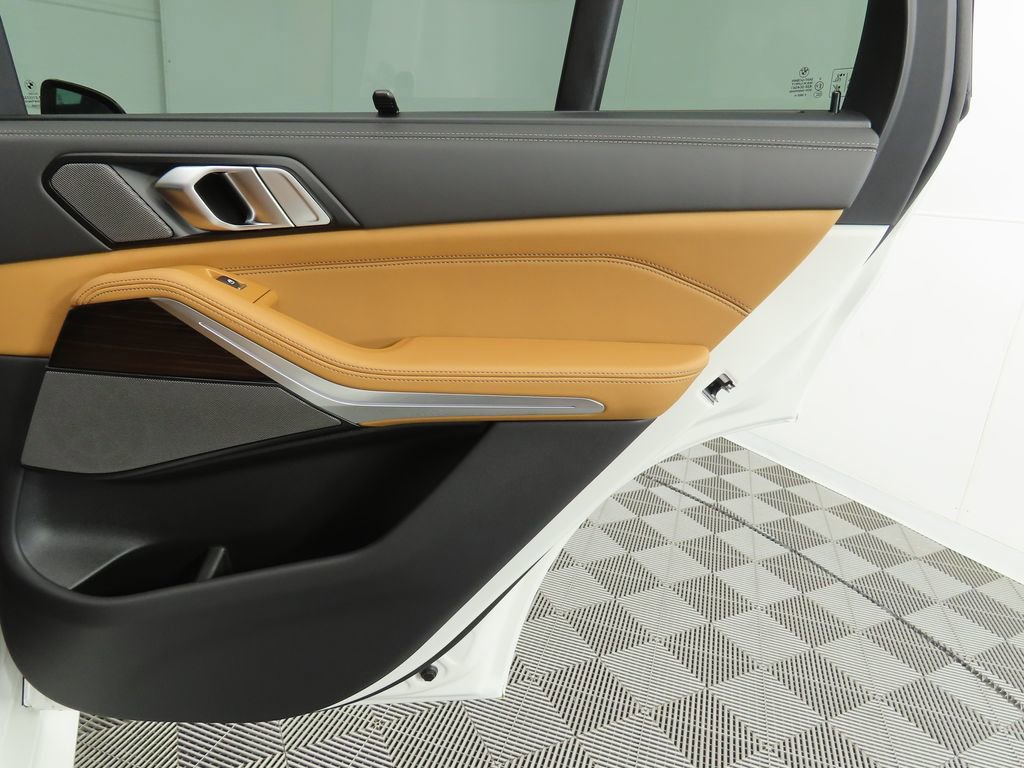 New 2026 BMW X5 sDrive40i w/ M Sport Package image 27