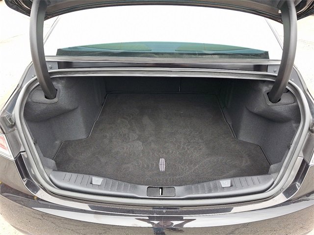 Used 2019 Lincoln MKZ Reserve image 29