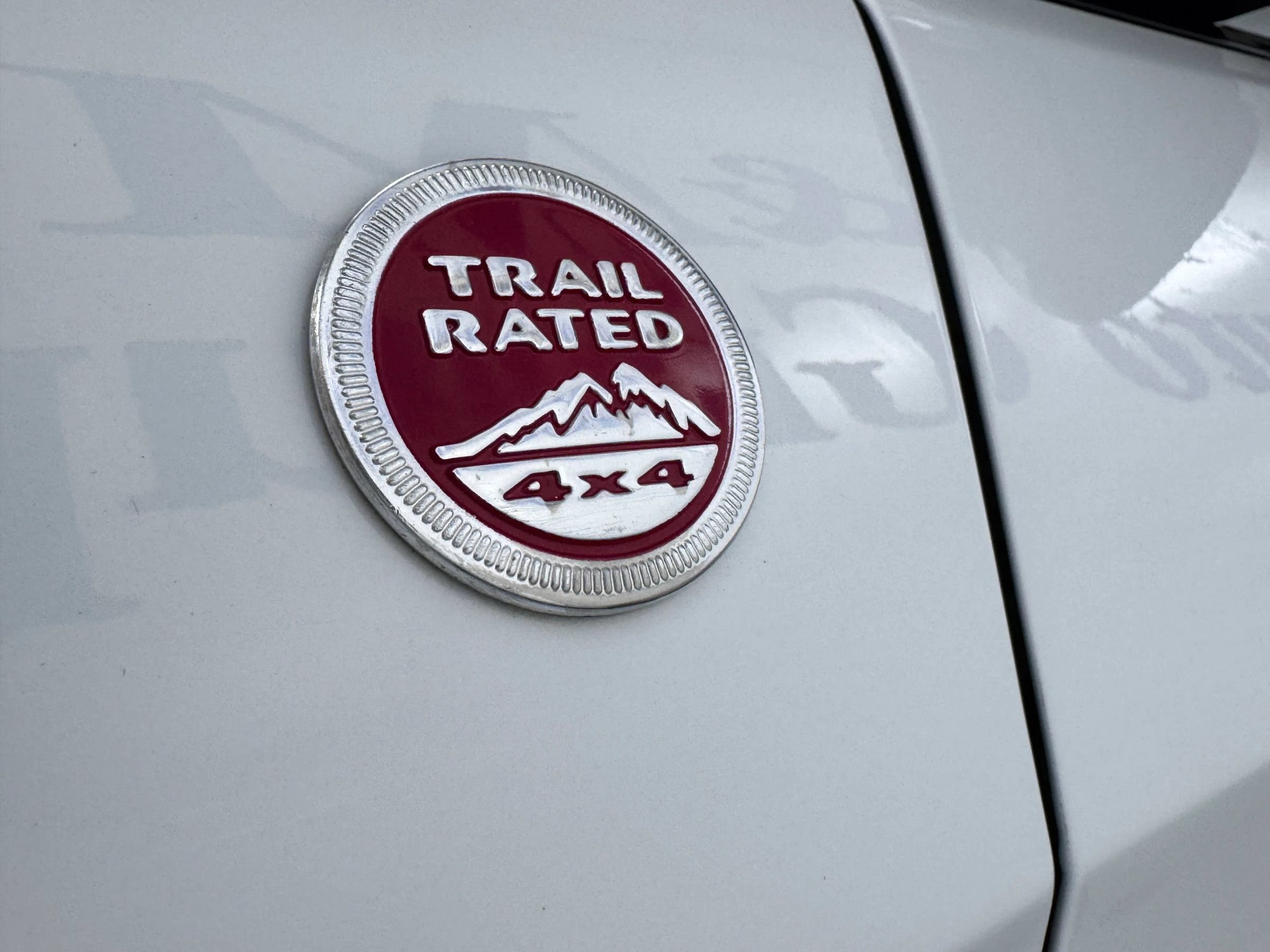Used 2017 Jeep Grand Cherokee Trailhawk AWD/4WD image 25