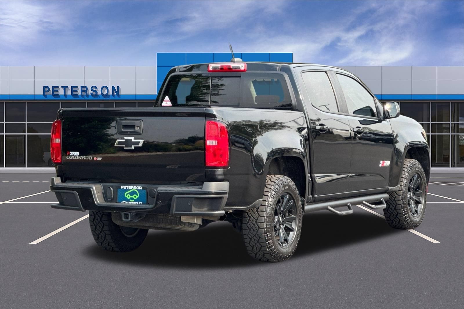 Certified 2019 Chevrolet Colorado Z71 w/ Z71 Midnight Edition AWD/4WD image 4