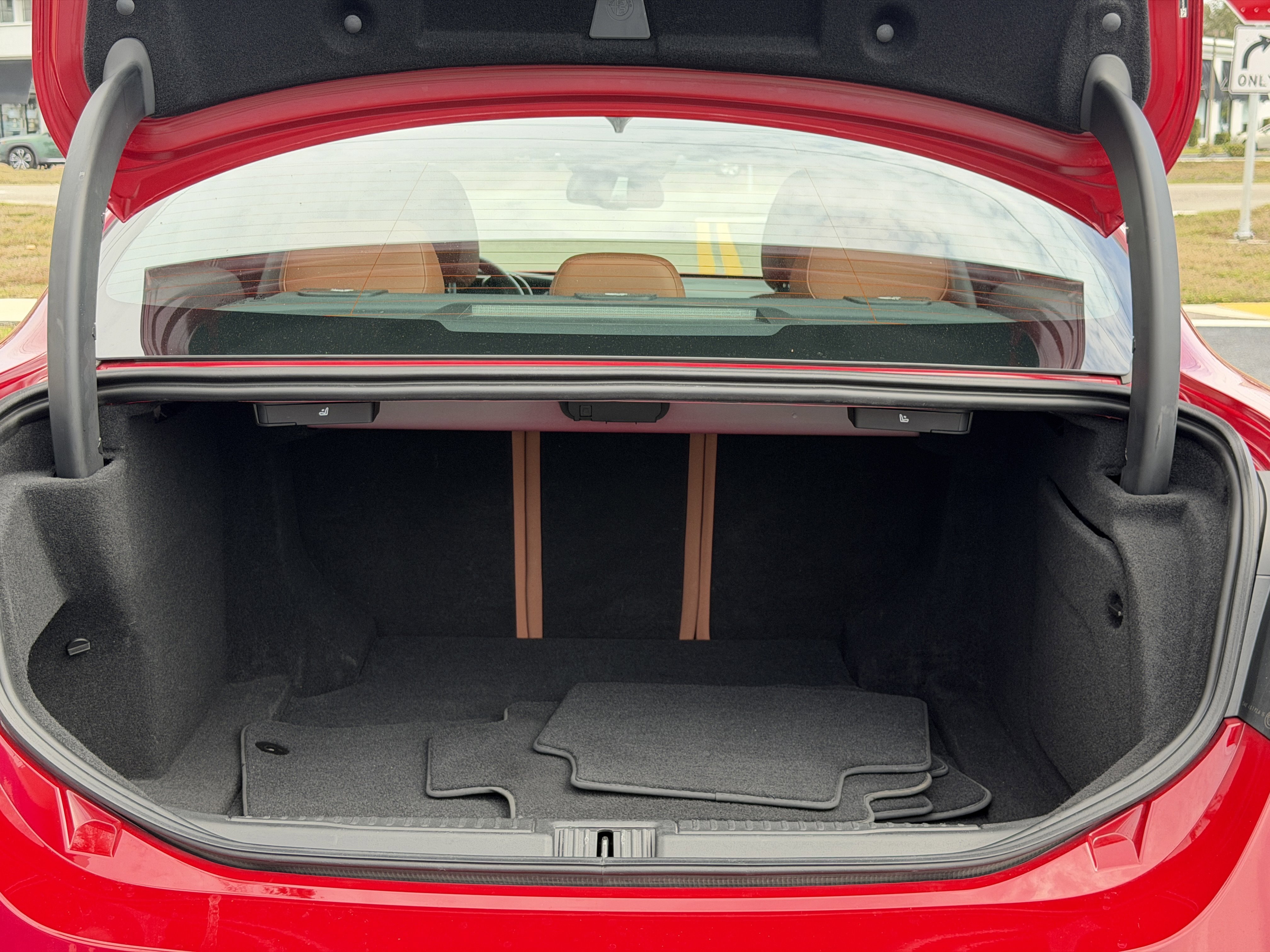 Used 2021 Alfa Romeo Giulia Ti w/ Active Assist 2 Package TI image 10