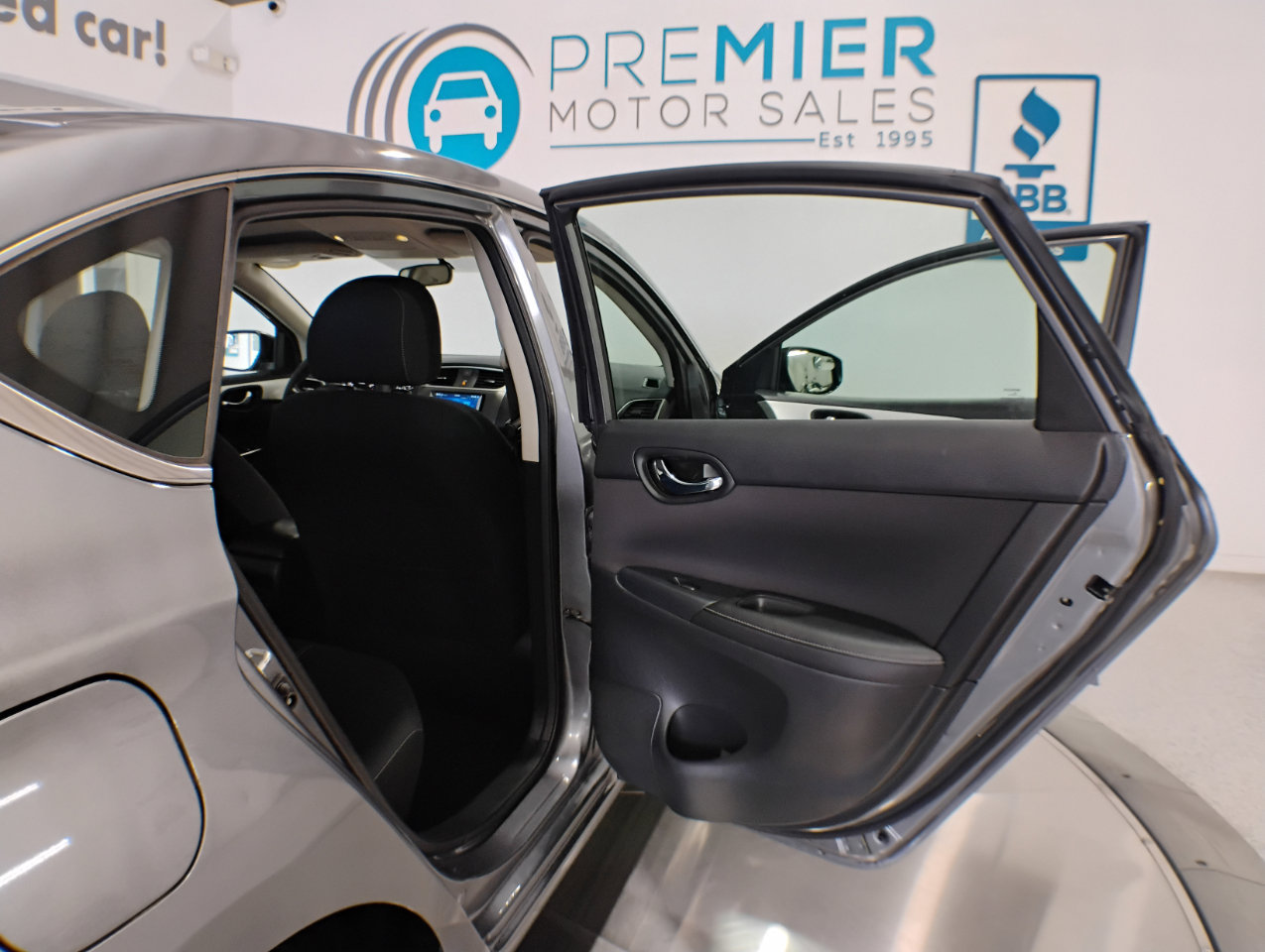 Used 2017 Nissan Sentra S image 83