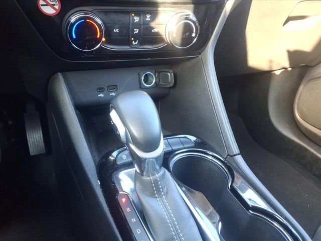 Used 2024 Buick Encore GX Sport Touring image 17