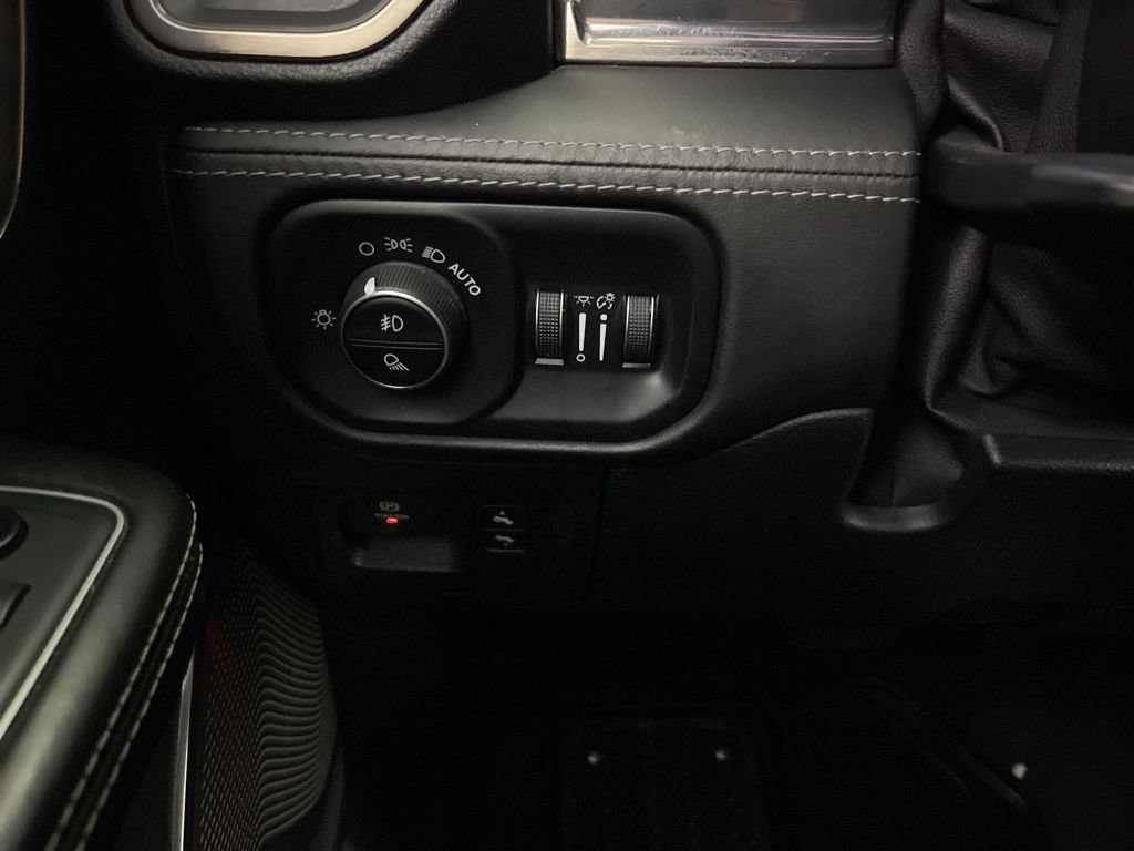 Used 2020 RAM 1500 Limited AWD/4WD image 60