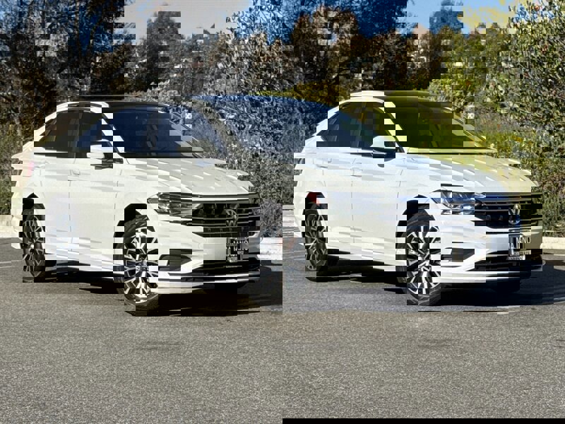 Used 2019 Volkswagen Jetta SE image 9