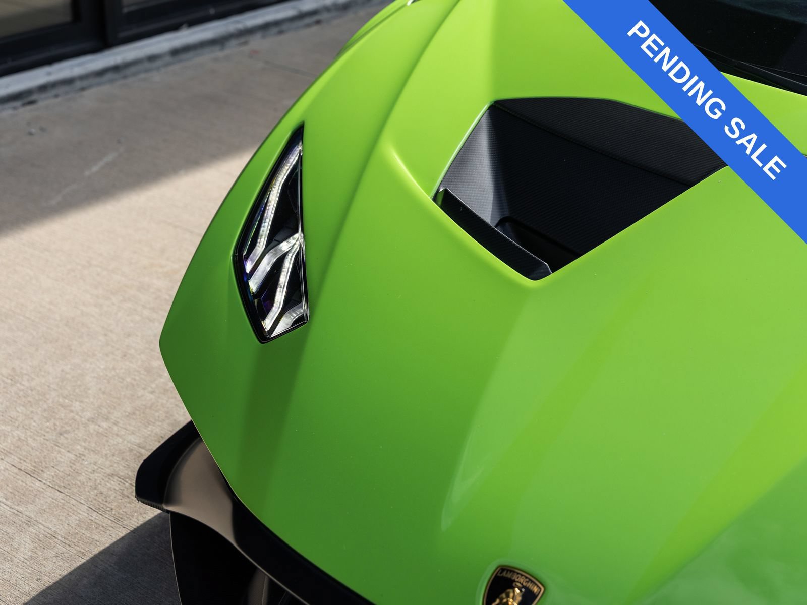 Used 2023 Lamborghini Huracan STO RWD image 29