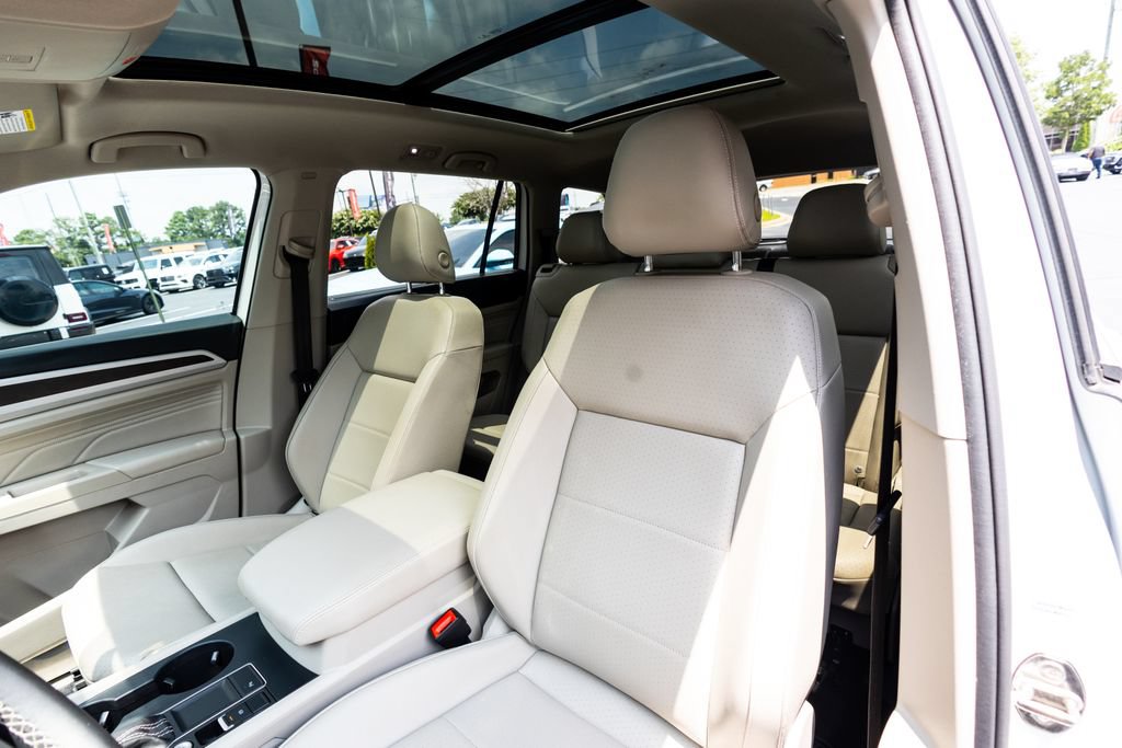 Used 2021 Volkswagen Atlas SE w/ Panoramic Sunroof Package FWD image 43