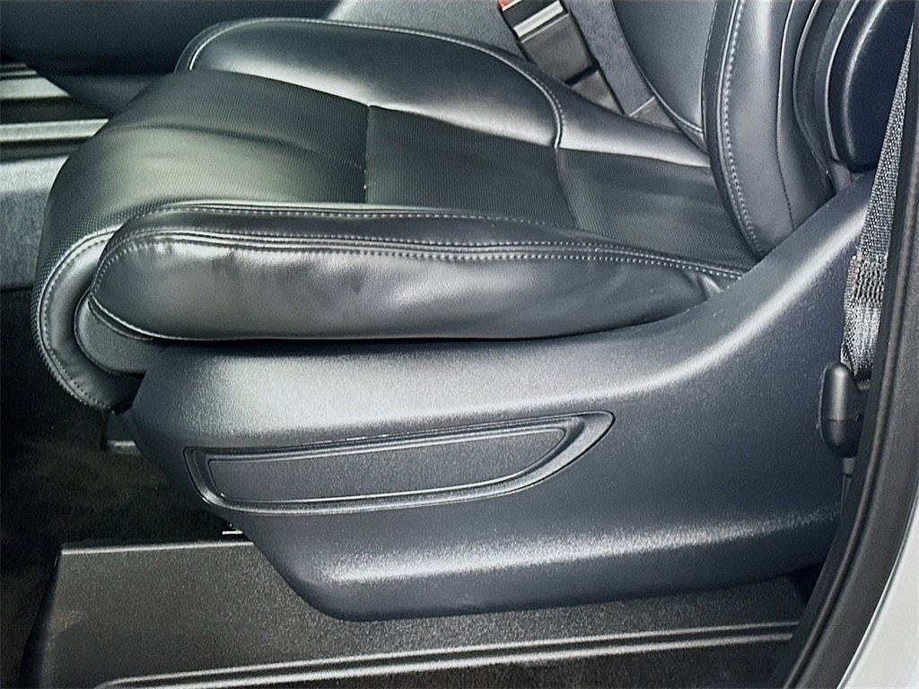 Used 2022 Lincoln Navigator L 4WD image 23