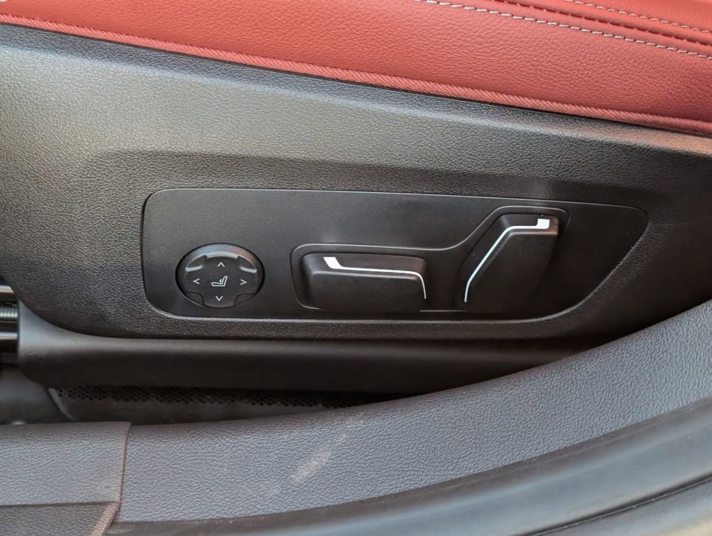 New 2026 BMW 330i xDrive Sedan w/ Premium Package image 15