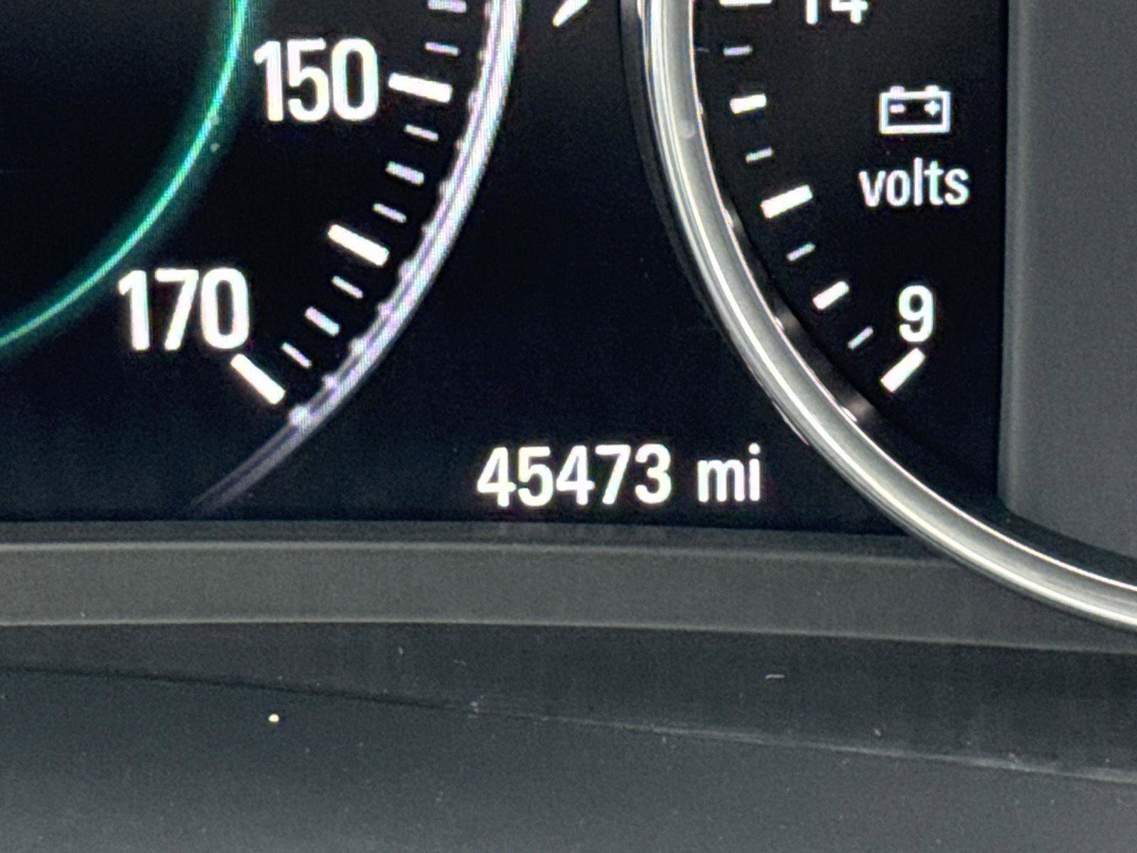 Used 2018 Buick LaCrosse Essence w/ Dynamic Drive Package image 24