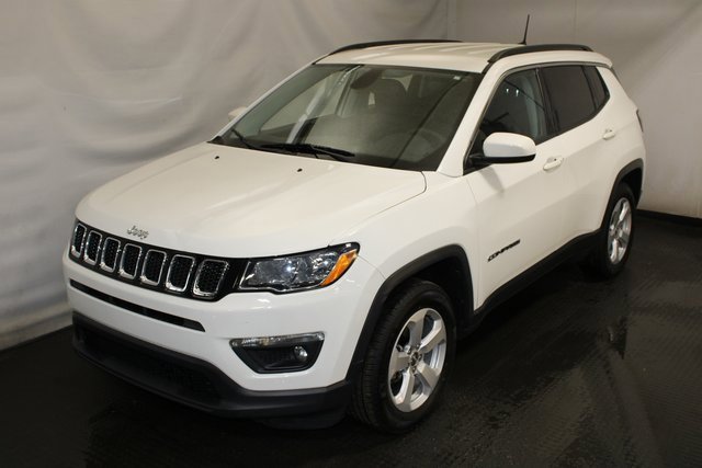 Used 2019 Jeep Compass Latitude image 1