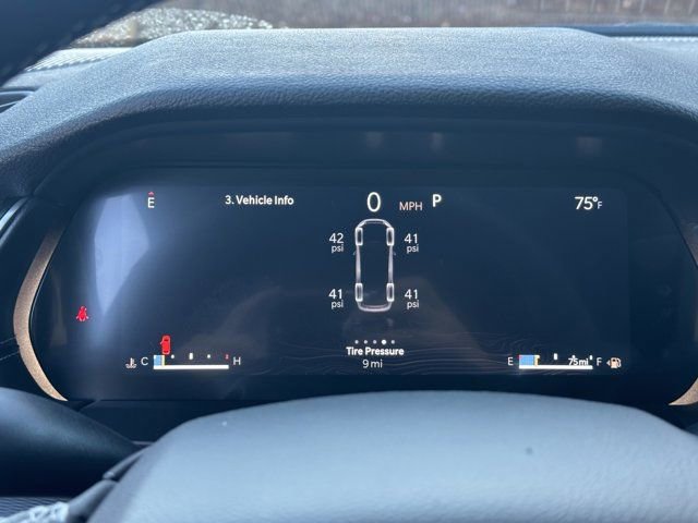 New 2025 Jeep Grand Cherokee L Altitude image 24