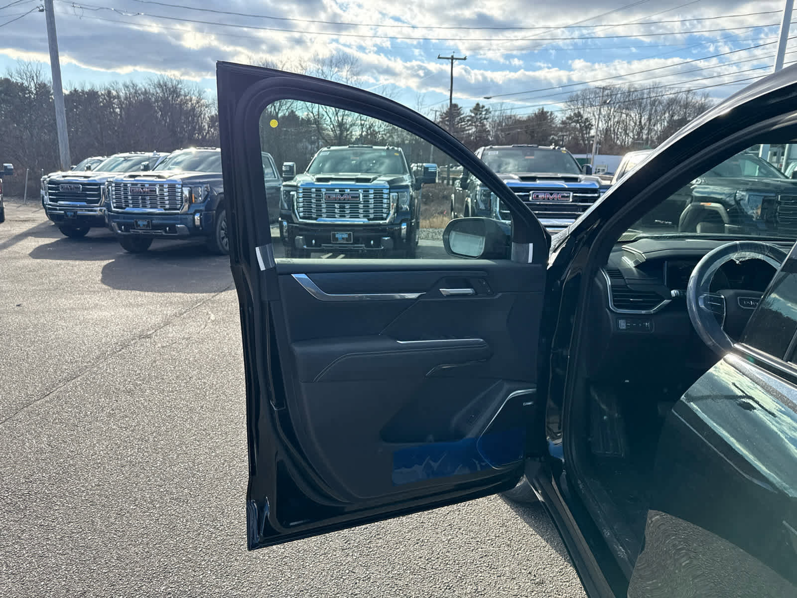 New 2026 GMC Acadia Elevation w/ Black Edition image 18