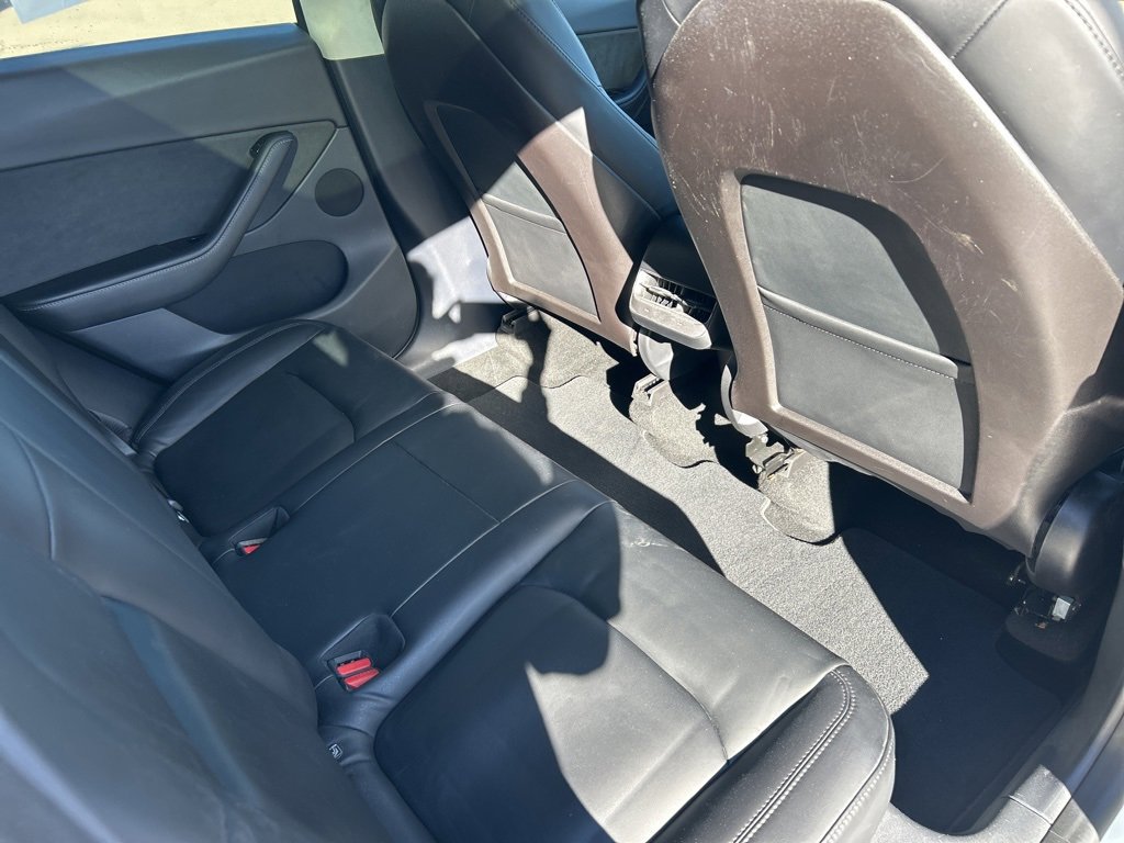 Used 2020 Tesla Model Y Performance image 30