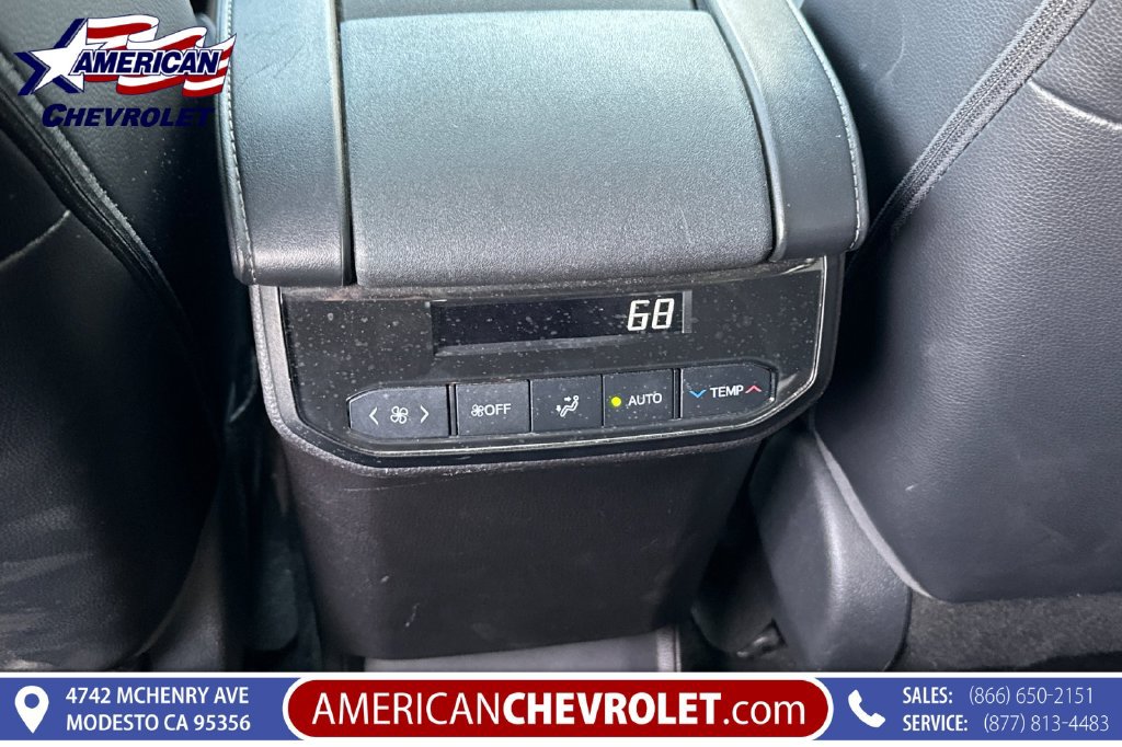 Used 2022 Toyota Highlander XLE AWD/4WD image 16