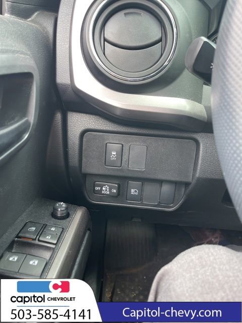 Used 2023 Toyota Tacoma SR5 RWD image 34