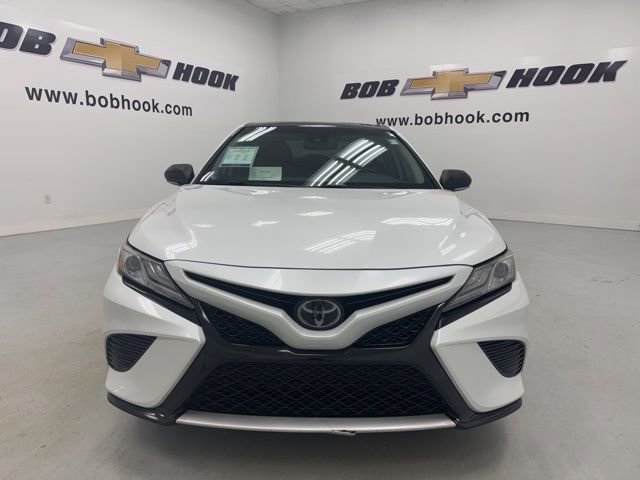 Used 2019 Toyota Camry XSE FWD image 2