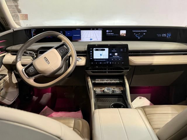 Used 2024 Lincoln Nautilus Reserve w/ Equipment Group 202A AWD/4WD image 28