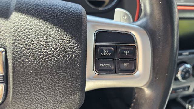 Used 2012 Dodge Challenger R/T RWD image 17