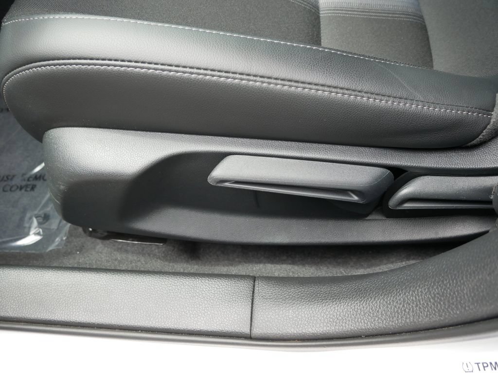 Used 2025 Honda Civic Sport image 16