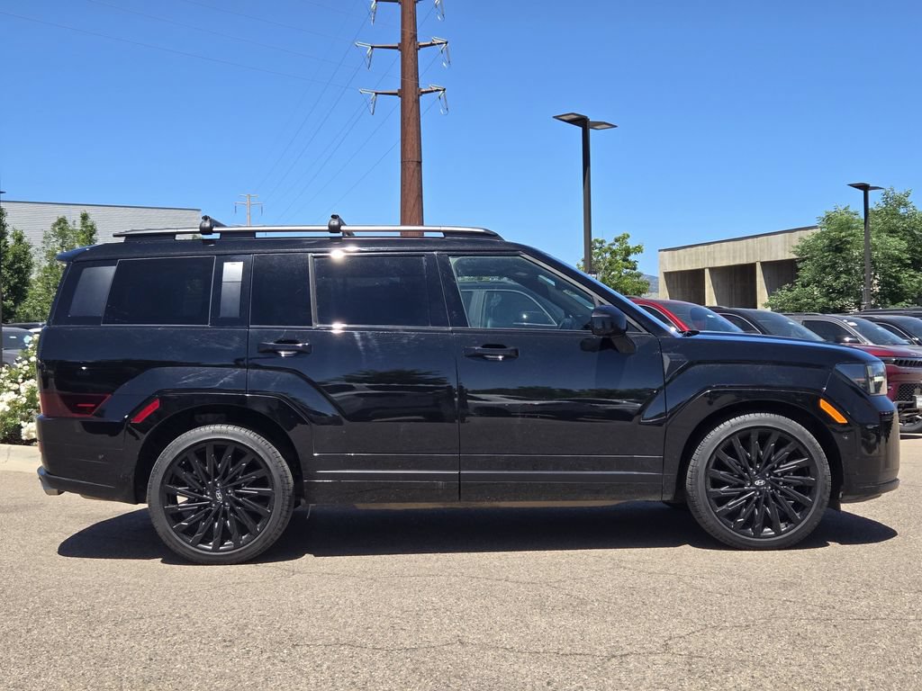 Used 2025 Hyundai Santa Fe Calligraphy AWD/4WD image 4