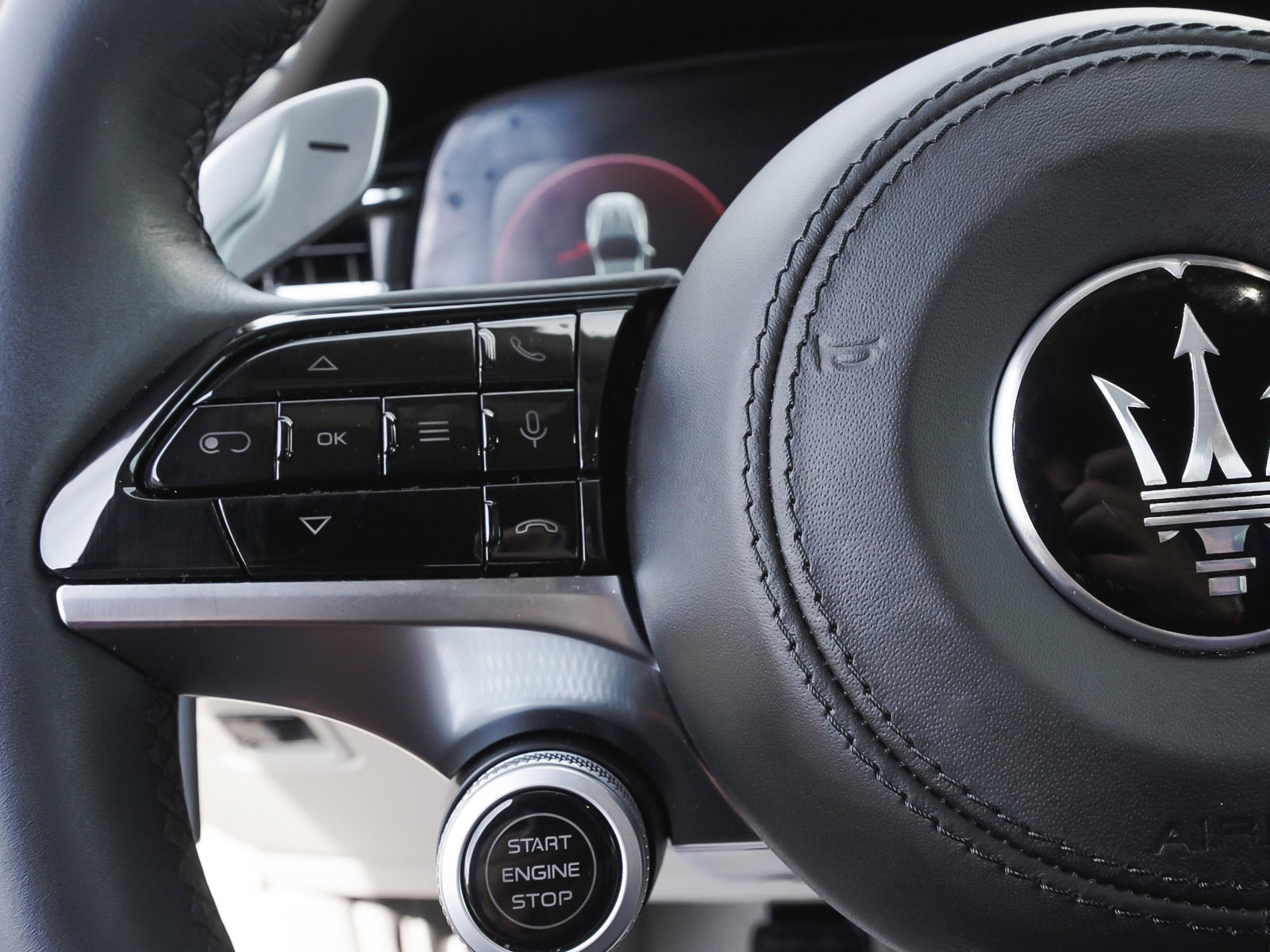 Used 2023 Maserati Grecale GT image 20