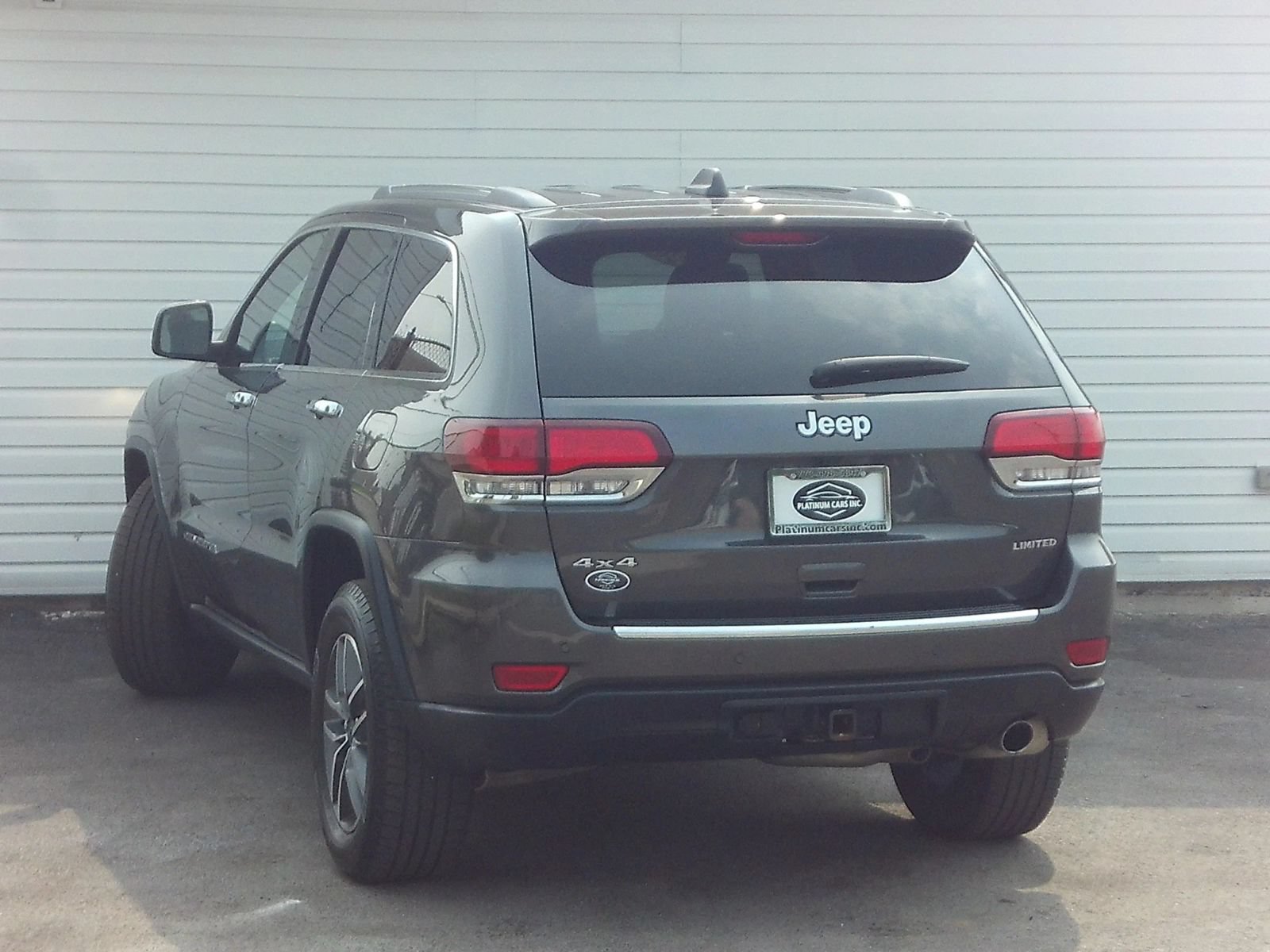 Used 2021 Jeep Grand Cherokee Limited AWD/4WD image 6